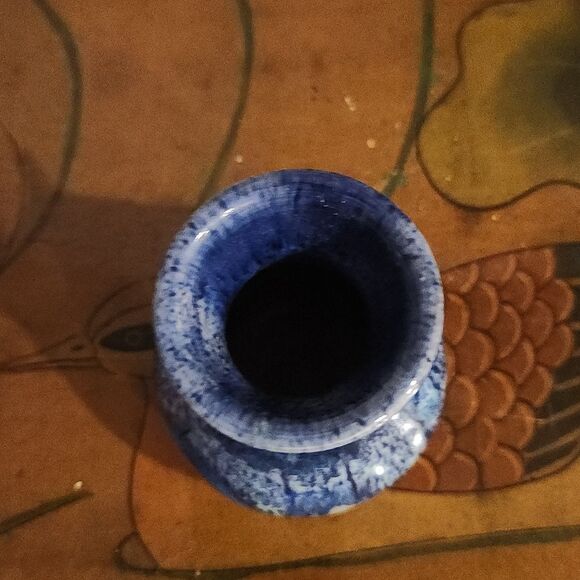 Vintage Maui Pottery Mini Vase - Picture 2 of 3